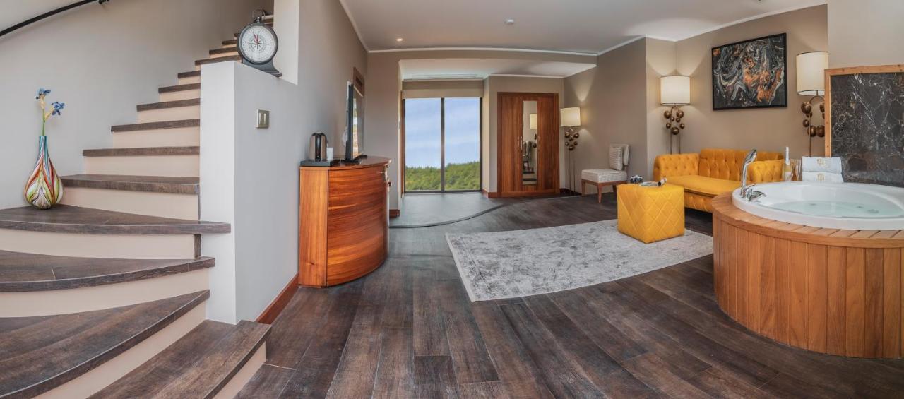 Orka Cove Hotel Penthouse & Suites Adults Only Fethiye Esterno foto