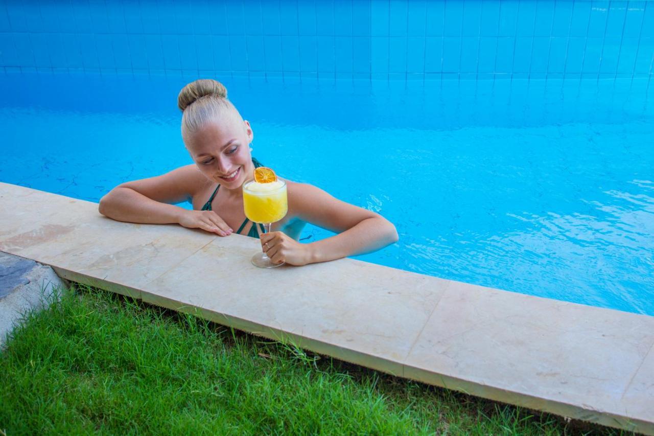 Orka Cove Hotel Penthouse & Suites Adults Only Fethiye Esterno foto