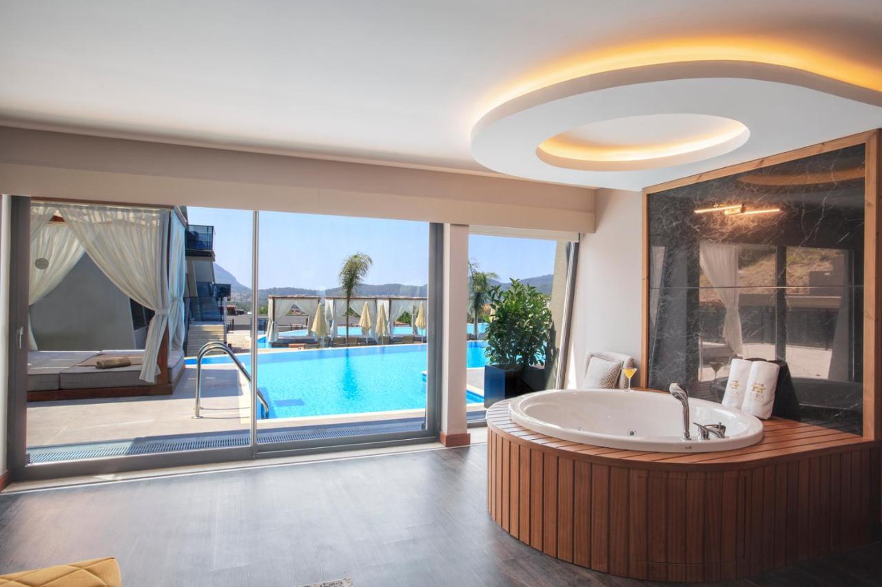 Orka Cove Hotel Penthouse & Suites Adults Only Fethiye Esterno foto