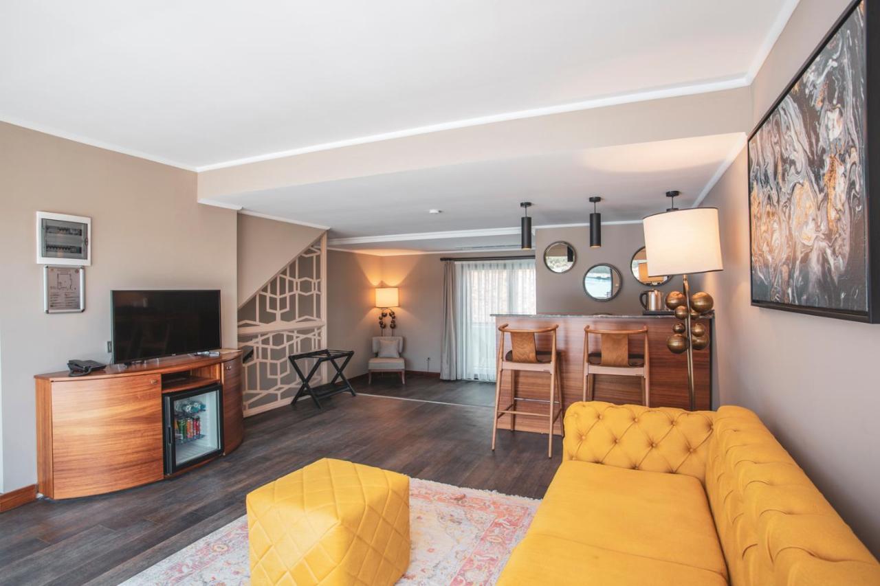 Orka Cove Hotel Penthouse & Suites Adults Only Fethiye Esterno foto